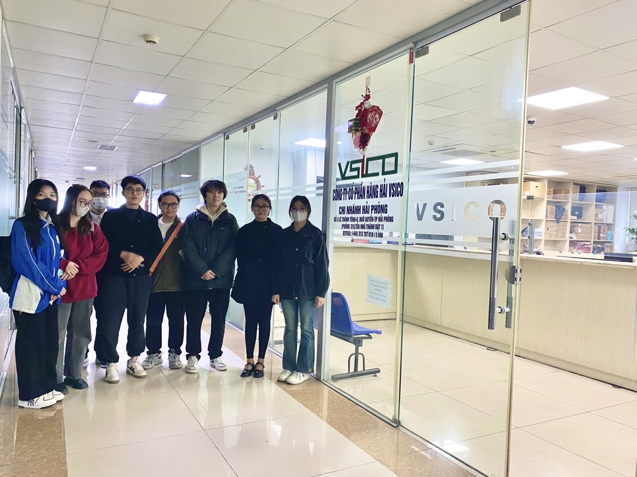 Đến công ty thực tập